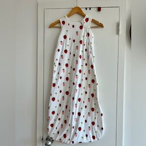 Kyte Baby Sleep Sack in L, 1.0 TOG in Strawberry print